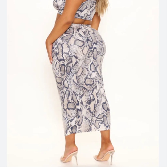 Fashion Nova Reptile Snake Print Midi Skirt - Picture 7 of 14